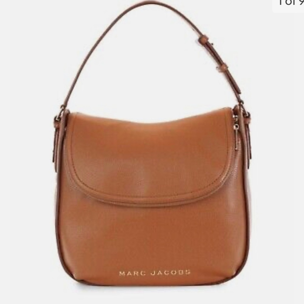 MARC JACOBS THE GROOVE Smoked Almond Leather Gold Hardware Women's HOBO BAG